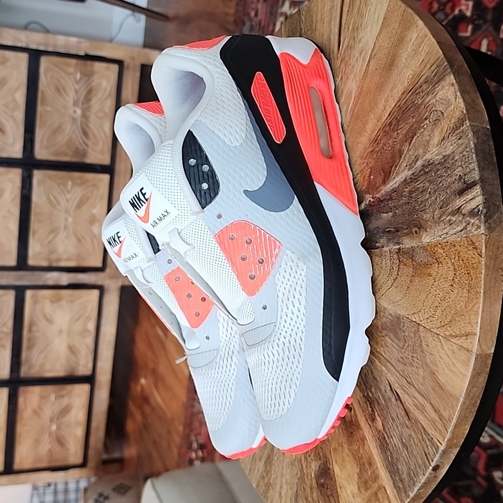 Nike Air Max 90